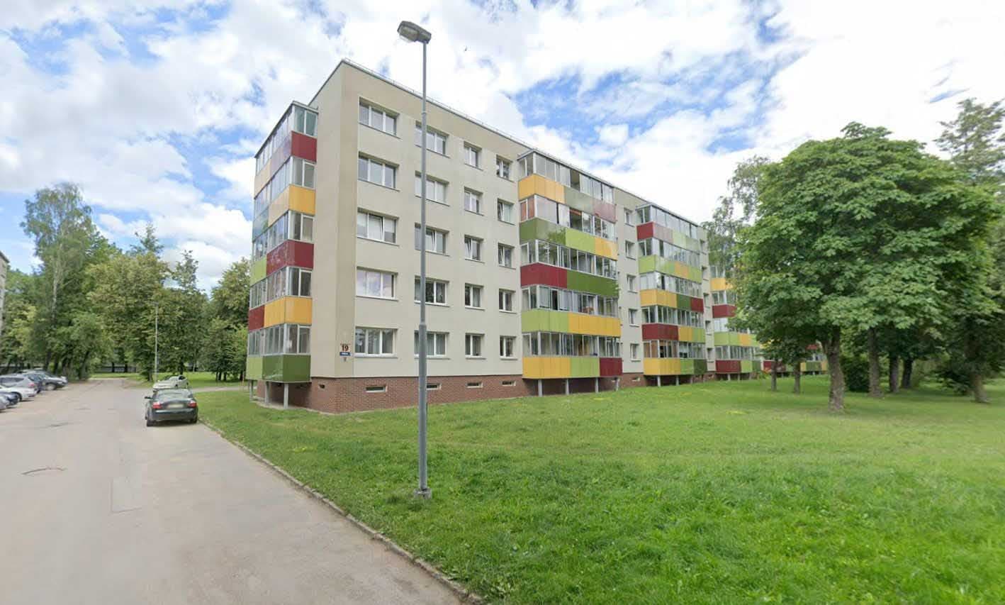 Parduodamas 2 kambarių butas, renovuotame name Klaipėdoje, Kauno g.