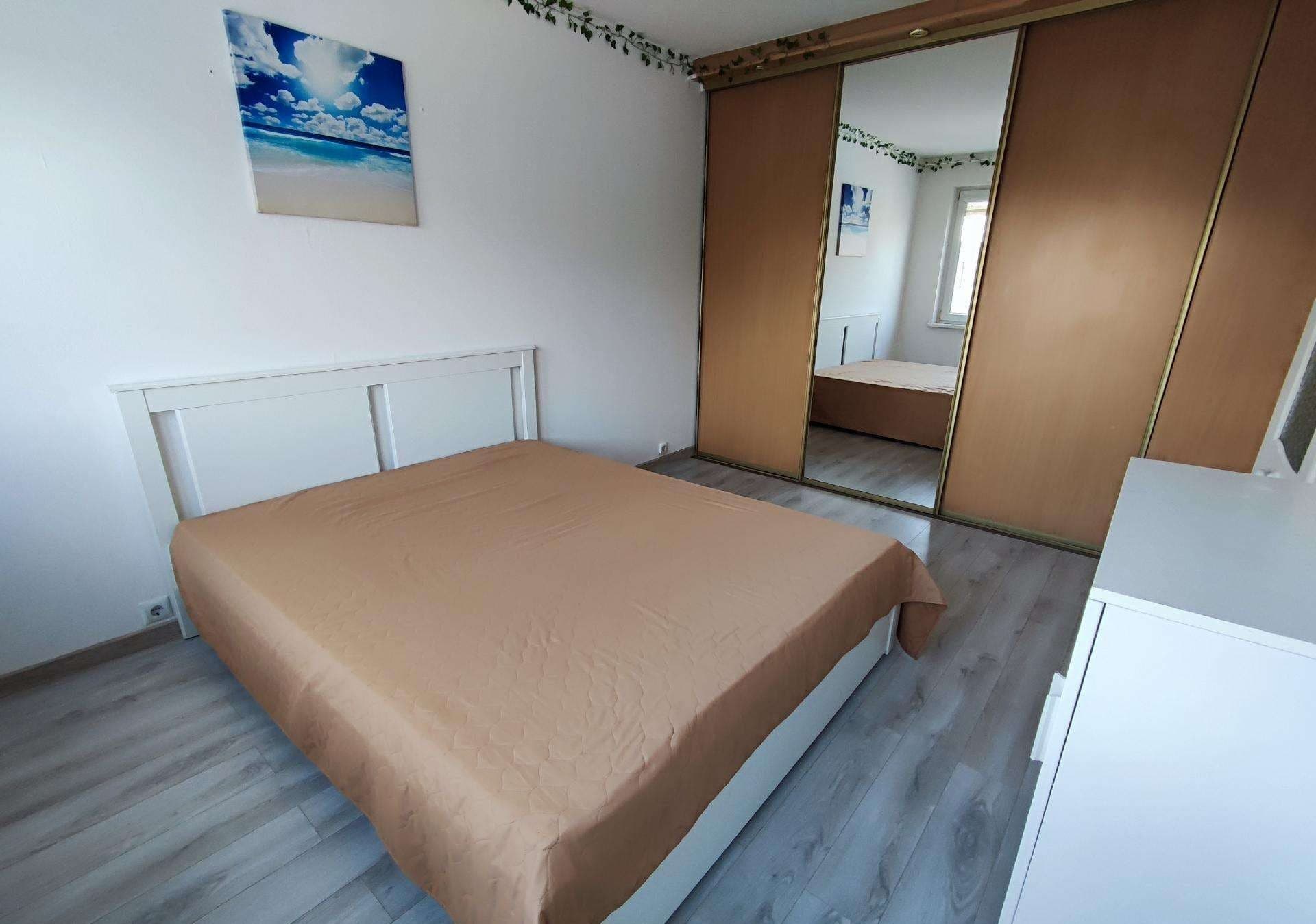 Parduodami butai — Parduodamas jaukus 2 kambarių butas šalia pc „molas“, Klaipėdoje