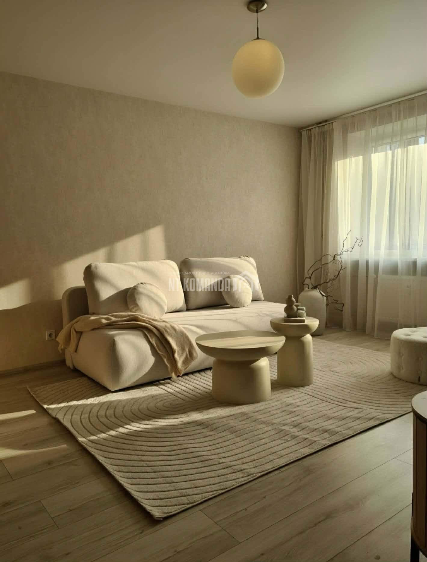 Parduodami butai — Renovuotas 2 kambarių butas Rumpiškėse – renovacija išmokėta, patogi vieta!